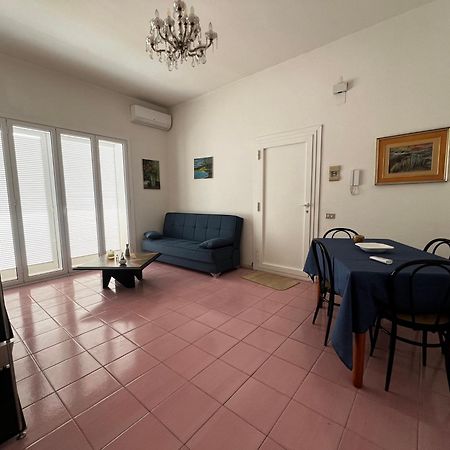 Terrazza Faraglioni Appartement Aci Trezza Buitenkant foto